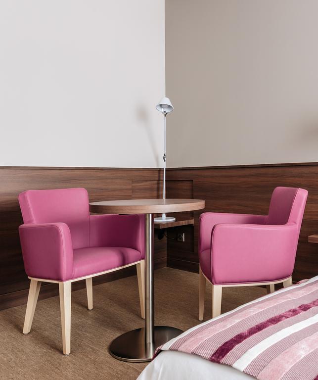 Hotel-Cafe Du Trinquet Cambo-les-Bains Kültér fotó
