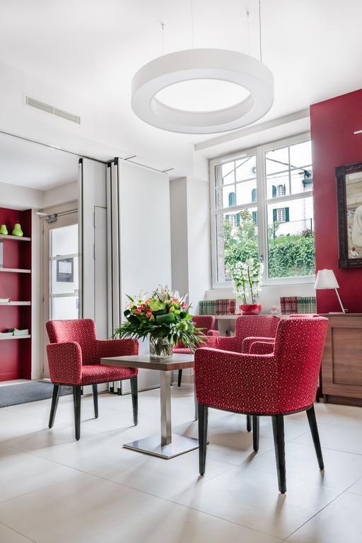 Hotel-Cafe Du Trinquet Cambo-les-Bains Kültér fotó