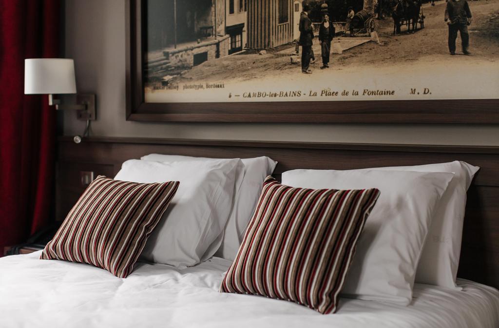 Hotel-Cafe Du Trinquet Cambo-les-Bains Kültér fotó